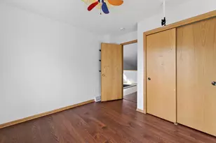 1077 Gas Light Dr, Sun Prairie, WI 53590 - Photo 17