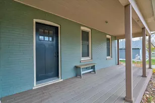 947 W Wisconsin St, Portage, WI 53901 - Photo 3