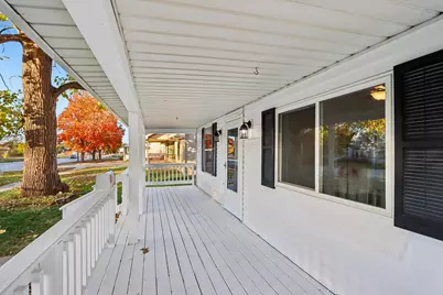 323 Center Avenue, Janesville, WI 53548 - Photo 3