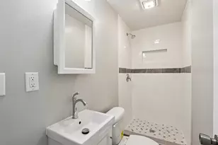 323 Center Ave, Janesville, WI 53548 - Photo 15