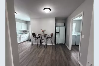 323 Center Avenue, Janesville, WI 53548 - Photo 9