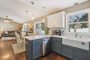 712 Brookview Trail, Mount Horeb, WI 53572 - Photo 5