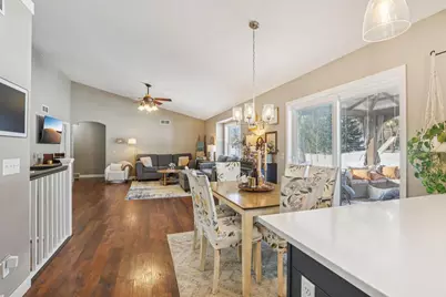 712 Brookview Trail, Mount Horeb, WI 53572 - Photo 13