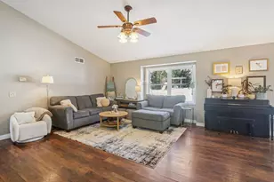 712 Brookview Trail, Mount Horeb, WI 53572 - Photo 7