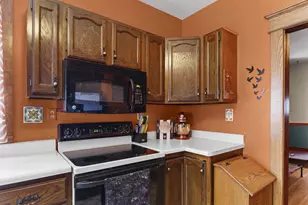 210 E Merrimac St, Ridgeville, WI 53533 - Photo 11