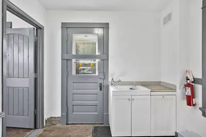 2645 Milwaukee Street, Madison, WI 53704 - Photo 15