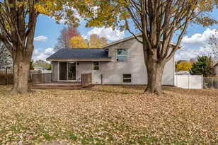 2205 Green Valley Dr, Janesville, WI 53546 - Photo 53