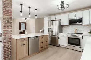 2205 Green Valley Dr, Janesville, WI 53546 - Photo 19