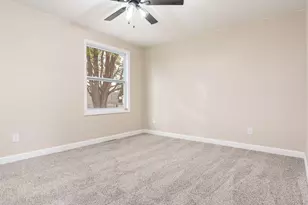 2205 Green Valley Dr, Janesville, WI 53546 - Photo 31