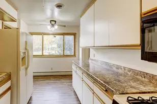 3345 Swinburne Dr, Mcfarland, WI 53558 - Photo 17