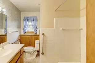 3345 Swinburne Dr, Mcfarland, WI 53558 - Photo 29