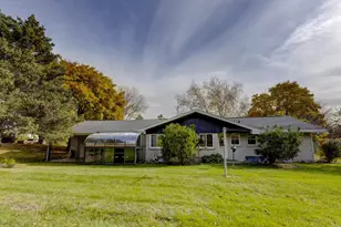 3345 Swinburne Dr, Mcfarland, WI 53558 - Photo 37