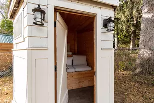 3917 Mineral Point Rd, Madison, WI 53705 - Photo 61