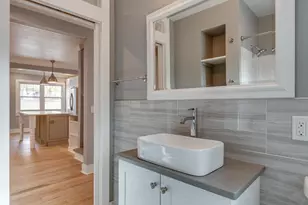 3917 Mineral Point Rd, Madison, WI 53705 - Photo 29