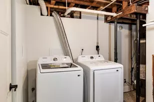 3917 Mineral Point Rd, Madison, WI 53705 - Photo 57