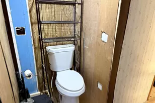 38005 Hwy 18, Prairie Du Chien, WI 53821 - Photo 19