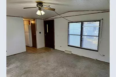 38005 Hwy 18 #29, Prairie Du Chien, WI 53821 - Photo 5