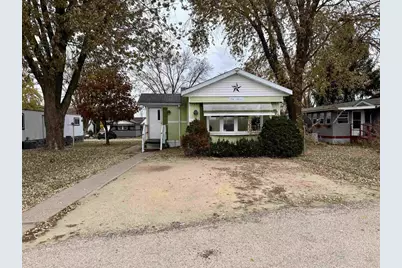 38005 Hwy 18 #29, Prairie Du Chien, WI 53821 - Photo 3