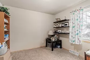 6207 Kilpatrick Ln, Madison, WI 53718 - Photo 21