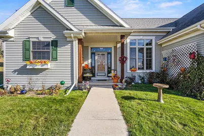 W2608 Menominee Drive, Markesan, WI 53968 - Photo 5