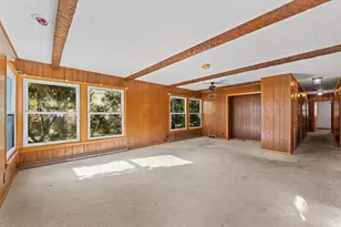 313 Bluffview Ct, Portage, WI 53901 - Photo 11