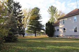 207 N Main St, Orfordville, WI 53576 - Photo 33