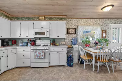 506 W Division Street, Ridgeville, WI 53533 - Photo 9