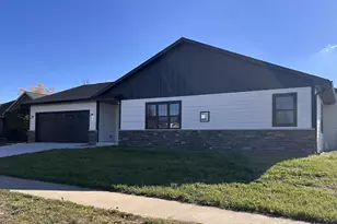 4000 Boulder Dr, Janesville, WI 53546 - Photo 1