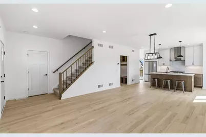 610 Clemens Drive, Arlington, WI 53911 - Photo 3