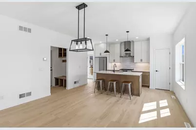 610 Clemens Drive, Arlington, WI 53911 - Photo 7