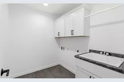 610 Clemens Drive, Arlington, WI 53911 - Photo 25