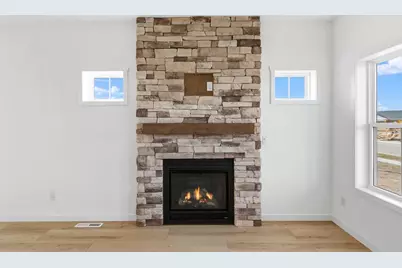 610 Clemens Drive, Arlington, WI 53911 - Photo 5