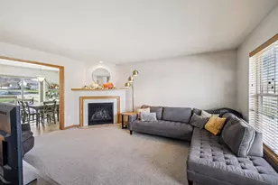 631 Meadow Trce, Deerfield, WI 53531 - Photo 5