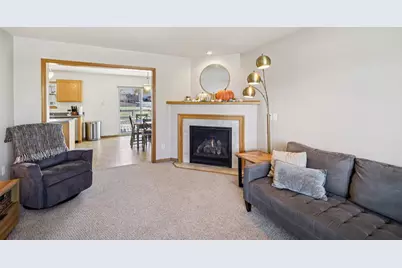 631 Meadow Trace, Deerfield, WI 53531 - Photo 9