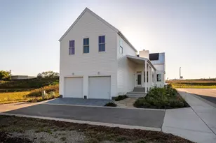 4029 Serenbe St, Middleton, WI 53562 - Photo 47