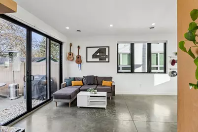 256 Waubesa Street, Madison, WI 53704 - Photo 11