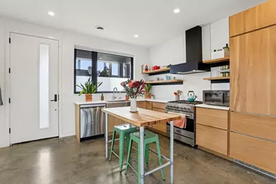 256 Waubesa Street, Madison, WI 53704 - Photo 3