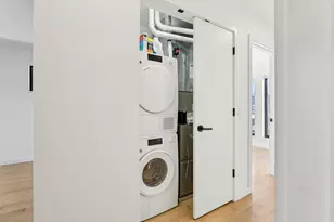 256 Waubesa St, Madison, WI 53704 - Photo 25