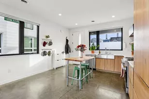 256 Waubesa St, Madison, WI 53704 - Photo 9