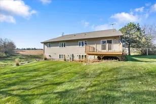 399 Michele St, Mount Horeb, WI 53572 - Photo 9