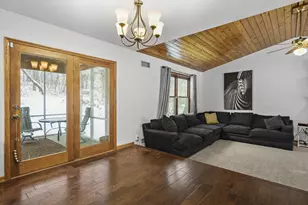 6202 Rivercrest Dr, Mcfarland, WI 53558 - Photo 13