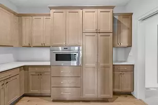 1438 Greenleaf Ct, Sun Prairie, WI 53590 - Photo 13