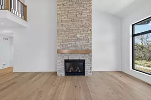 1438 Greenleaf Ct, Sun Prairie, WI 53590 - Photo 7