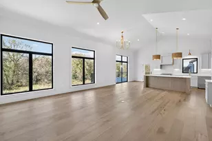 1438 Greenleaf Ct, Sun Prairie, WI 53590 - Photo 5