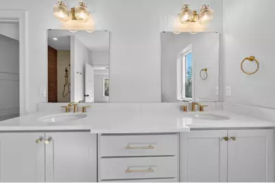 1438 Greenleaf Court, Sun Prairie, WI 53590 - Photo 31