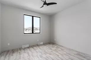 334 Rdg Vw Dr, Milton, WI 53563 - Photo 9