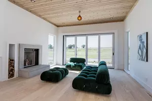 4043 Serenbe St, Middleton, WI 53562 - Photo 7