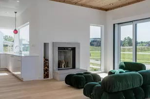 4043 Serenbe St, Middleton, WI 53562 - Photo 7