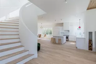 4043 Serenbe St, Middleton, WI 53562 - Photo 3