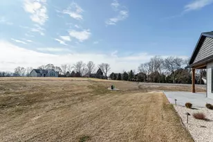 353 Rdg Vw Dr, Milton, WI 53563 - Photo 9